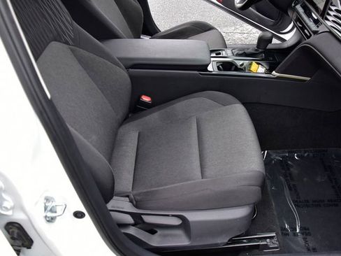 Certified 2025 Toyota Camry LE image 13