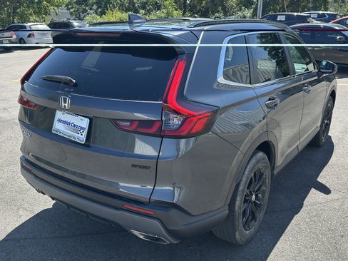 Used 2025 Honda CR-V Sport image 10