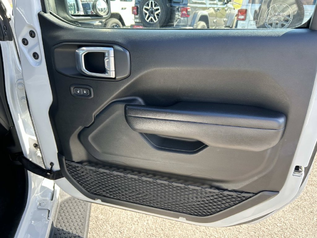 Used 2021 Jeep Wrangler Sport AWD/4WD image 21