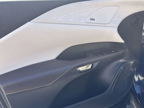 Used 2024 Lexus RX 350 FWD w/ Convenience Package image 11