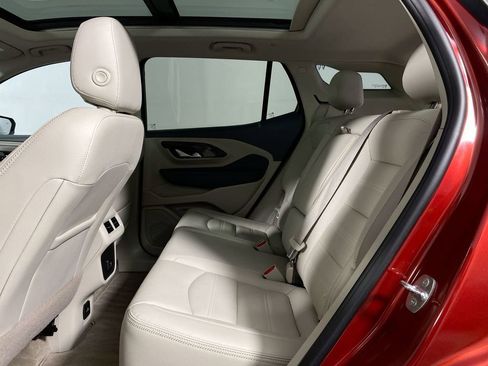 Used 2023 GMC Terrain Denali image 22