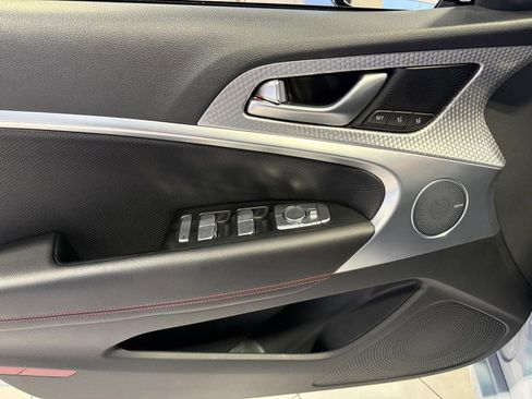 Used 2023 Genesis G70 2.0T w/ Sport Prestige Package image 12