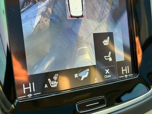 Used 2016 Volvo XC90 T6 Inscription w/ Vision Package image 50