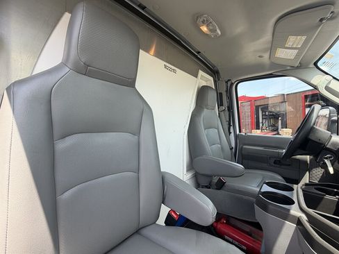 Used 2023 Ford E-350 and Econoline 350 Super Duty w/ Power Windows & Locks Group RWD image 18