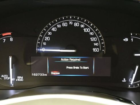 Used 2017 Cadillac XT5 Luxury w/ Driver Awareness Package FWD image 17
