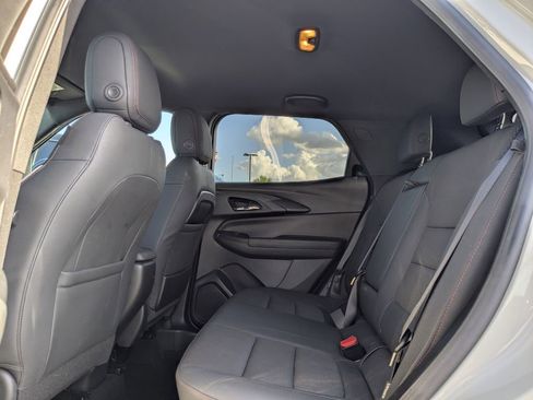 Used 2023 Chevrolet TrailBlazer RS image 15
