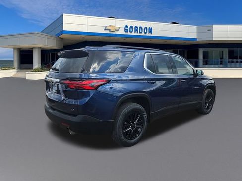 Used 2023 Chevrolet Traverse LT FWD image 6