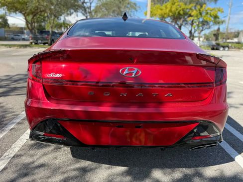 Used 2020 Hyundai Sonata SEL w/ Convenience Package FWD image 12