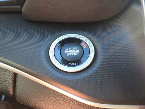 New 2025 Jeep Grand Cherokee L Laredo w/ Luxury Tech Group I image 16