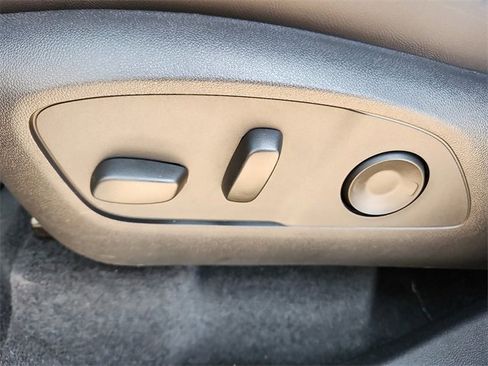 New 2025 GMC Acadia Elevation w/ Elevation Premium Package image 12