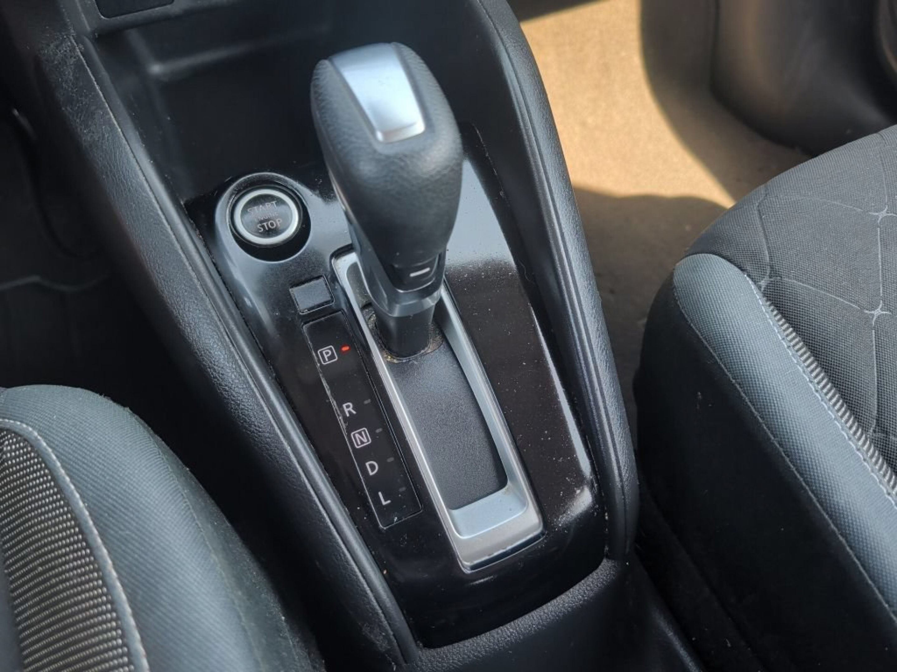Used 2020 Nissan Kicks S FWD image 22