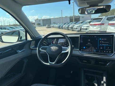 New 2026 Volkswagen Tiguan S FWD image 18