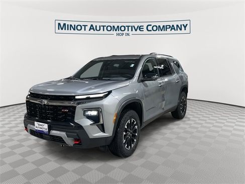 Used 2026 Chevrolet Traverse Z71 w/ Driver Confidence Package image 4