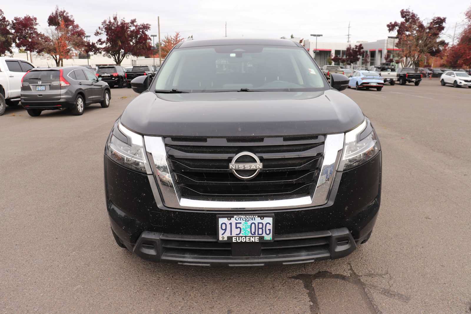 Used 2022 Nissan Pathfinder SV AWD/4WD image 2