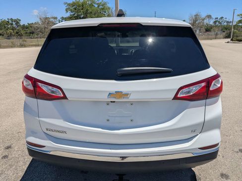 Used 2020 Chevrolet Equinox LT w/ Driver Convenience Package FWD image 6