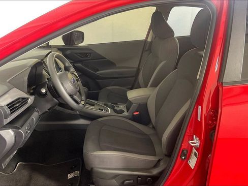 Used 2025 Subaru Crosstrek 2.5i Premium AWD/4WD image 31