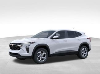 New 2026 Chevrolet Trax LS video 2