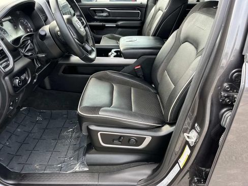 Used 2023 RAM 1500 Laramie AWD/4WD image 29
