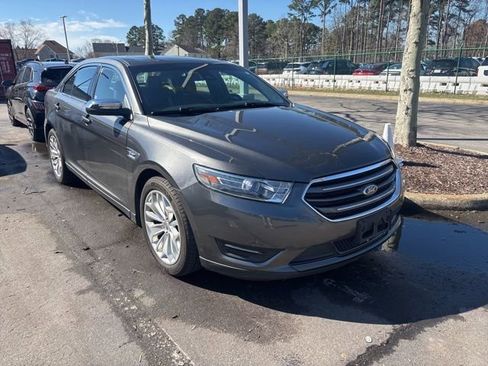 Used 2015 Ford Taurus Limited w/ Equipment Group 301A image 1