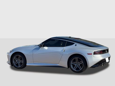 New 2025 Nissan Z Sport w/ Floor Mat Package image 3