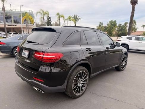 Used 2019 Mercedes-Benz GLC 300 4MATIC image 5