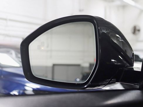 Used 2021 Land Rover Range Rover Evoque SE image 40