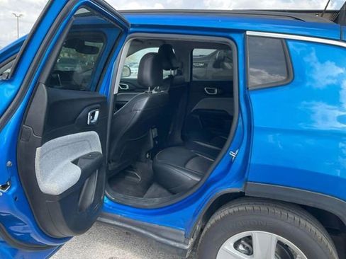 Used 2022 Jeep Compass Latitude image 8