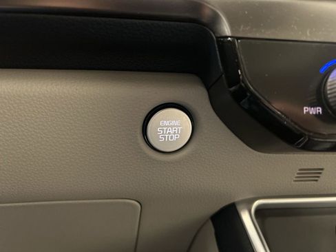 New 2026 Kia Carnival SX w/ SX Dark Edition Package image 17