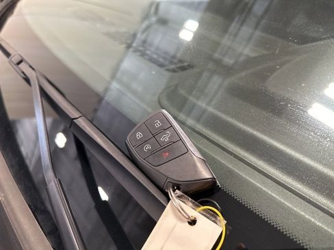 Used 2024 Chevrolet Silverado 1500 LTZ w/ Z71 Off-Road Package image 44