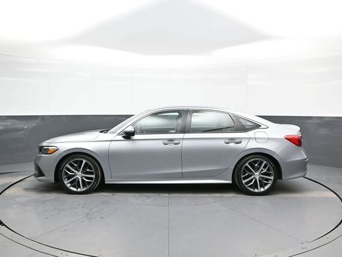 Certified 2023 Honda Civic Touring image 9