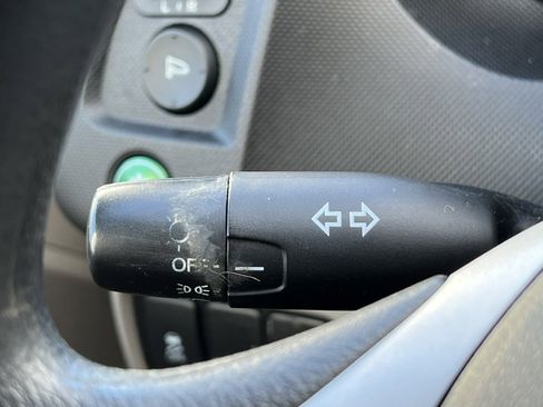 Used 2013 Honda Insight image 16