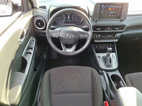 Used 2022 Hyundai Kona SEL w/ Convenience Package image 11