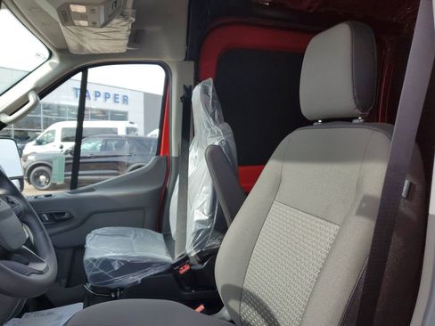 New 2026 Ford Transit 250 148 Medium Roof Extended AWD w/ Load Area Protection Package image 15