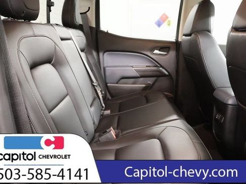 Used 2022 Chevrolet Colorado Z71 w/ Z71 Midnight Edition AWD/4WD image 29