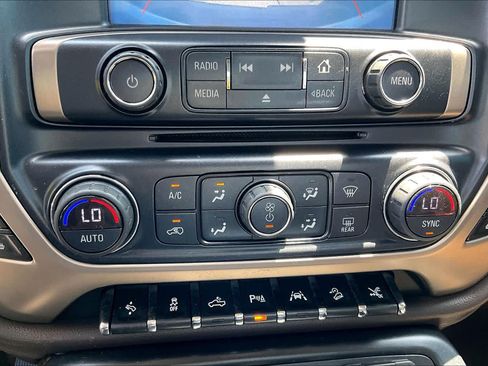 Used 2018 GMC Sierra 1500 Denali RWD image 33