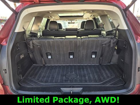 Used 2019 Subaru Ascent Limited image 16