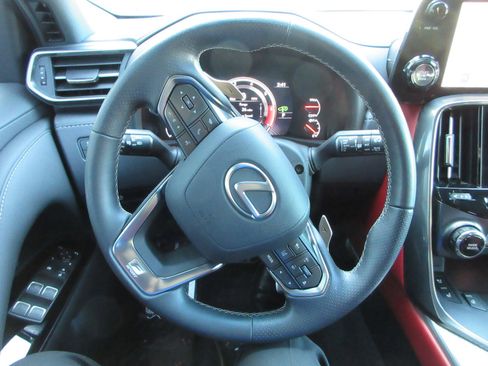 Used 2024 Lexus LX 600 F Sport AWD/4WD image 44