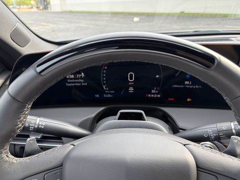 Used 2025 Cadillac CT5 Sport w/ Technology Package AWD/4WD image 19
