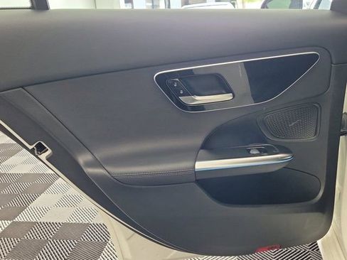 Used 2023 Mercedes-Benz C 300 Sedan image 17