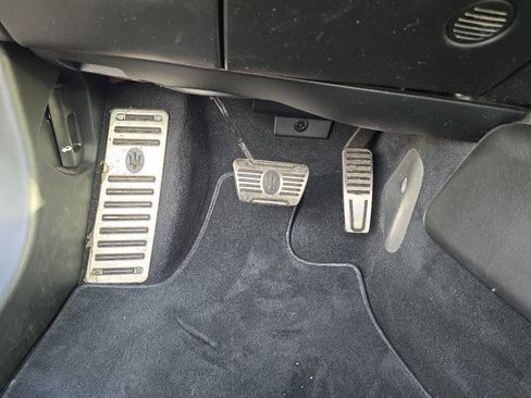 Used 2017 Maserati Quattroporte S GranSport image 54