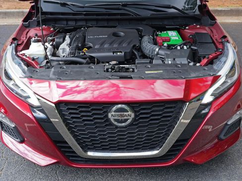 Used 2020 Nissan Altima 2.0 SR FWD image 7