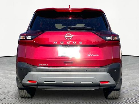 Used 2023 Nissan Rogue SV w/ SV Premium B Package image 6