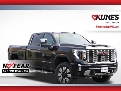 New 2026 GMC Sierra 3500 Denali w/ Denali Reserve Package AWD/4WD image 1