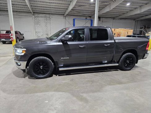 Used 2019 RAM 1500 Big Horn AWD/4WD image 4