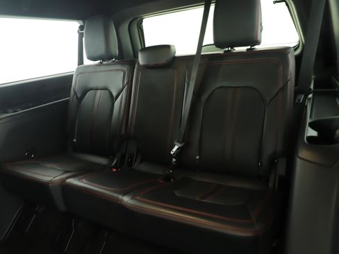 Used 2022 Ford Expedition Max Limited image 8