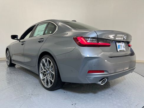Used 2025 BMW 330i xDrive Sedan AWD/4WD image 3