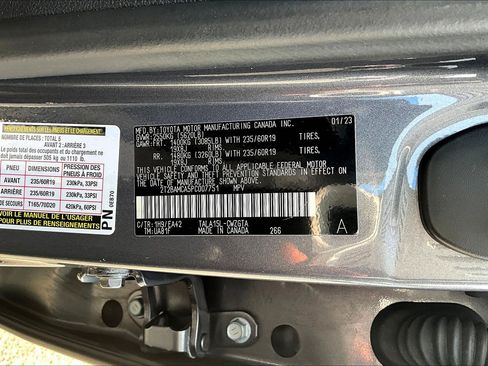 Used 2023 Lexus RX 350 Premium w/ Accessory Package (Z1) AWD/4WD image 35