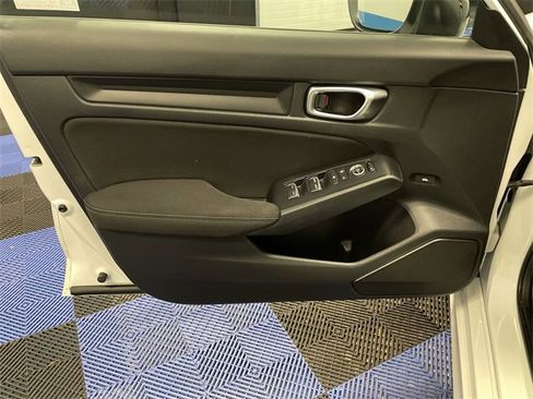 Certified 2022 Honda Civic Sport image 13