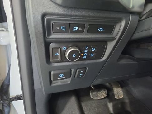 Used 2021 Ford F150 Lariat AWD/4WD image 19