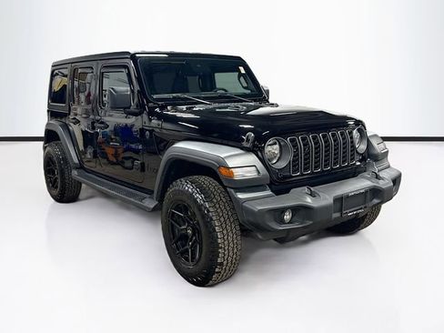 Used 2025 Jeep Wrangler Unlimited Sport AWD/4WD image 1